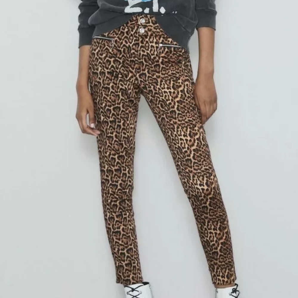ZARA Leopard Mid Rise Skinny Pants